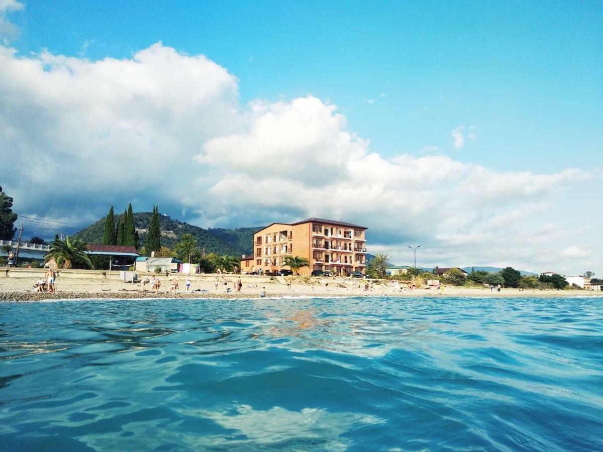 Leon Beach Hotel New Athos Dış mekan fotoğraf